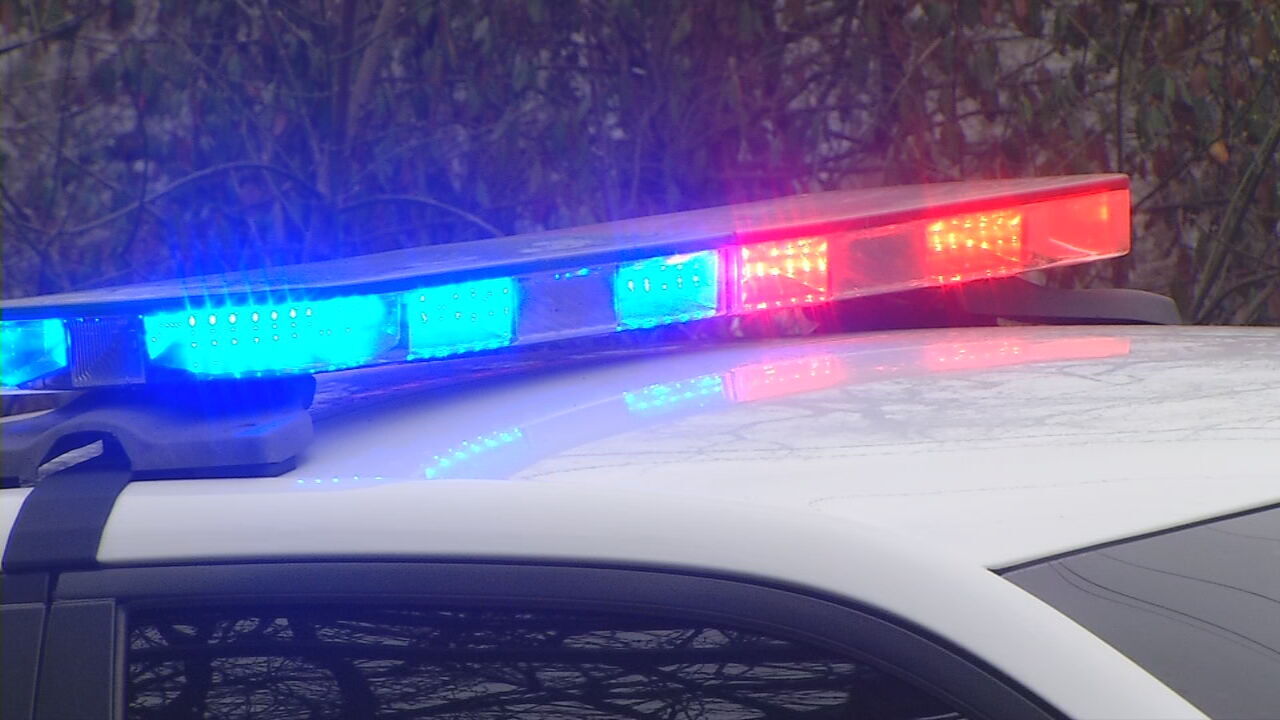 2 Indiana officers shot during exchange with suspect released from hospital